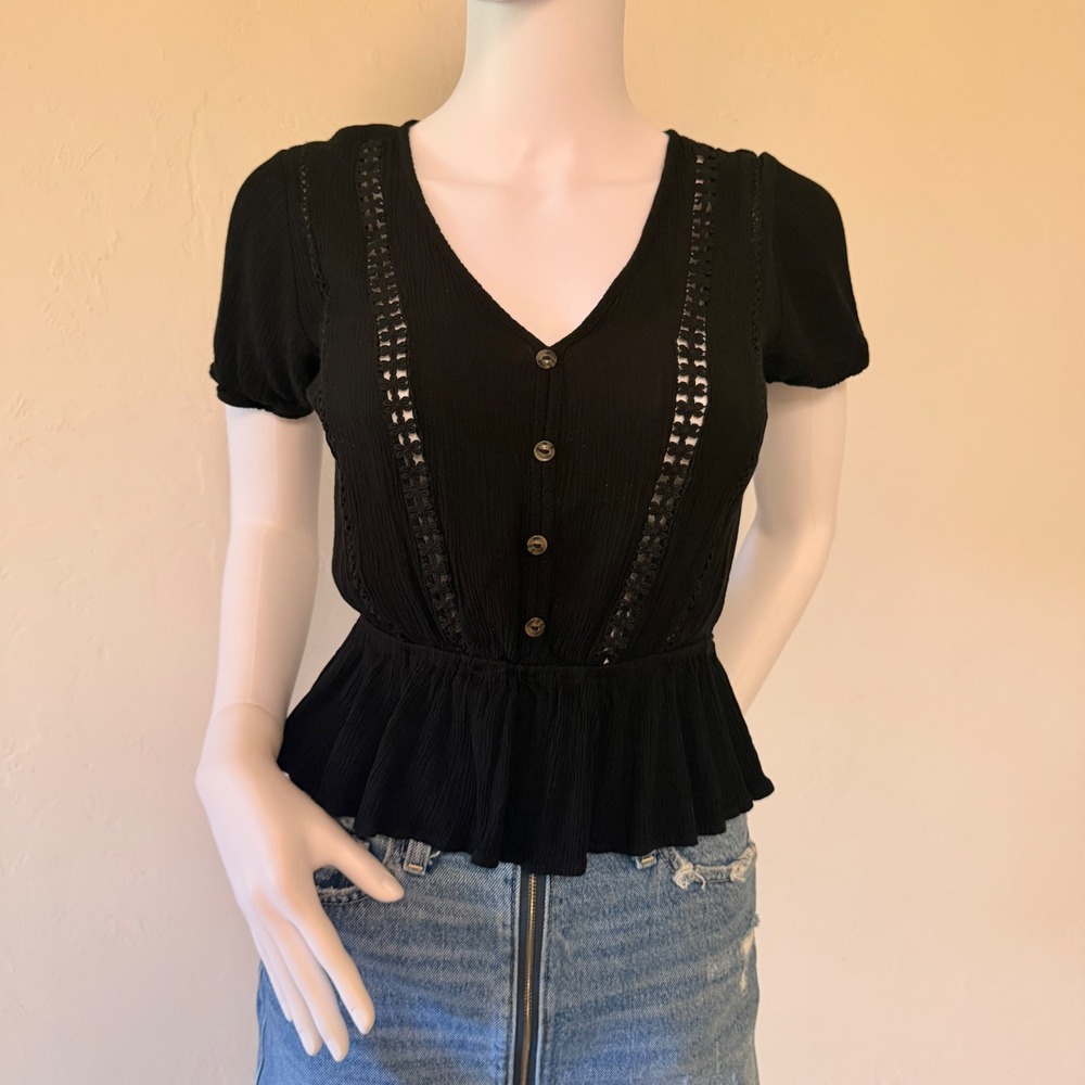 Ambiance Women's Black Gauze Peplum Top Crochet Lace Button Front V-Neck Size S